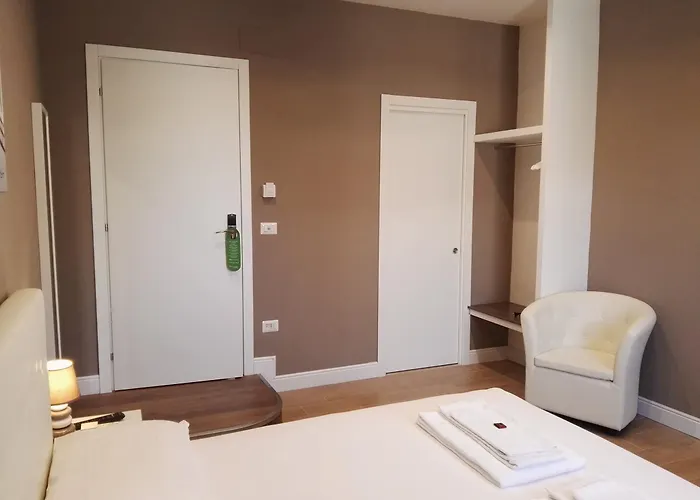 Tolli 4* Рим